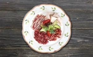 Мясная тарелка
